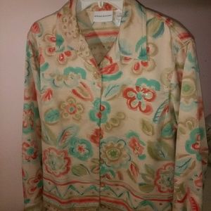 Ladies shirt or Jacket